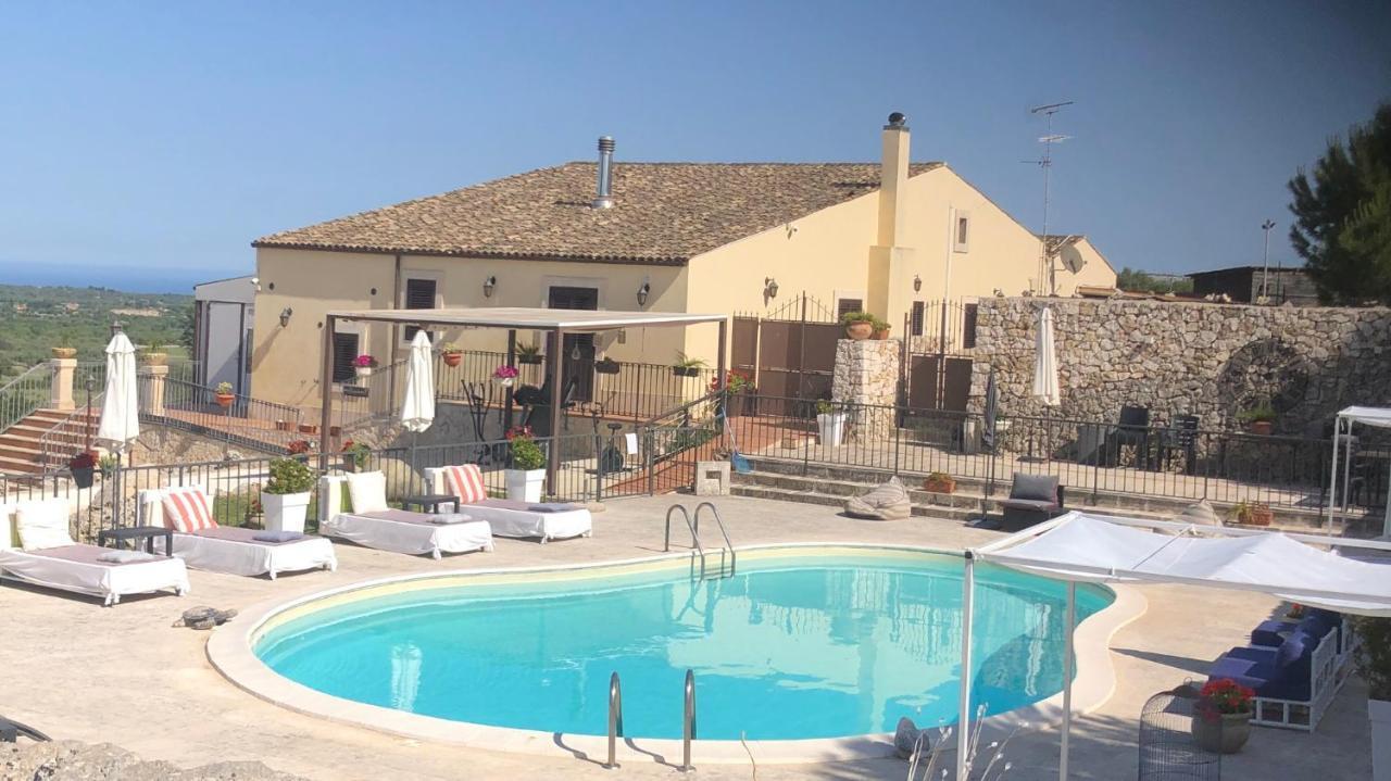 Mundus Terrae Villa Casa della Contessa Luaran gambar