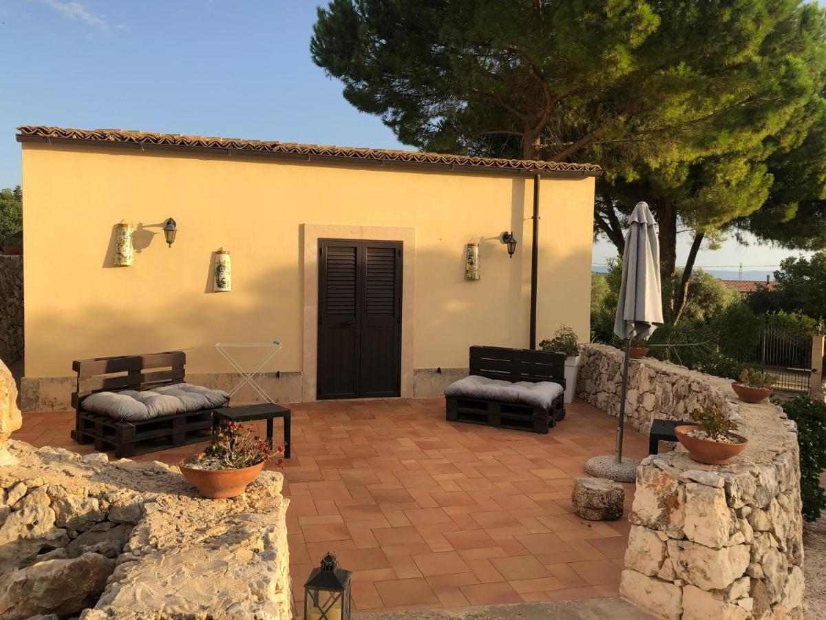 Mundus Terrae Villa Casa della Contessa Luaran gambar