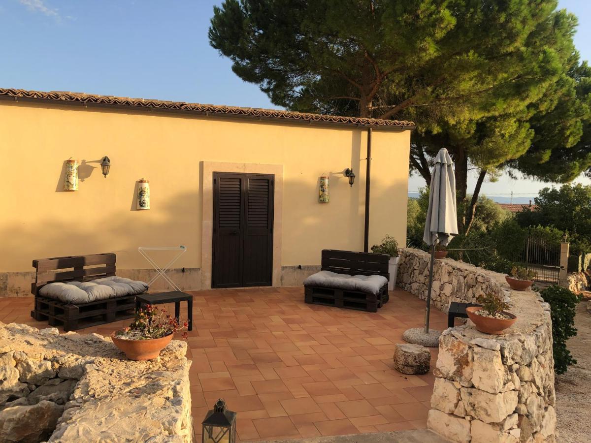Mundus Terrae Villa Casa della Contessa Luaran gambar