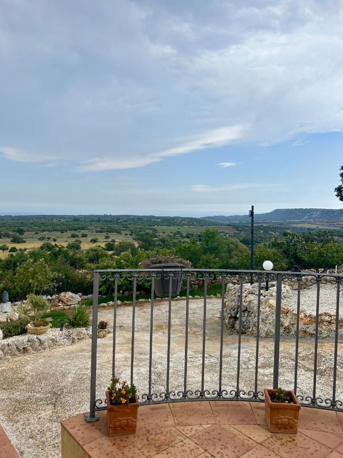 Mundus Terrae Villa Casa della Contessa Luaran gambar