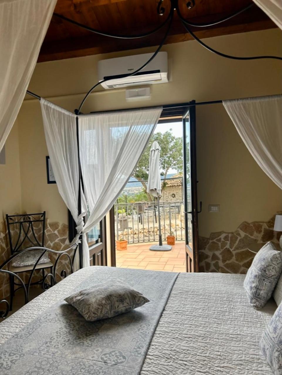 Mundus Terrae Villa Casa della Contessa Luaran gambar